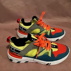 Men’s Tommy Hilfiger Athletic Shoes Size 12W Multicolor
